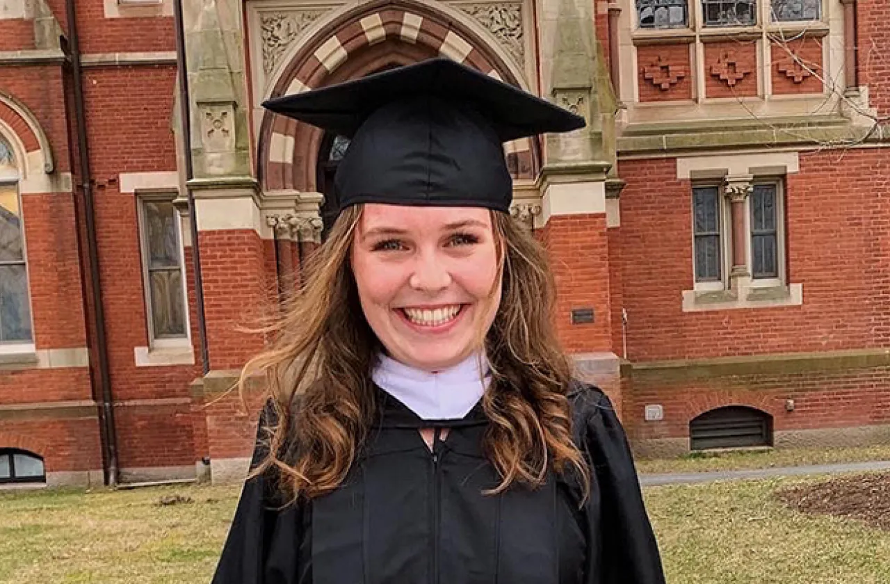 Headshot of Emma Kemp ’20